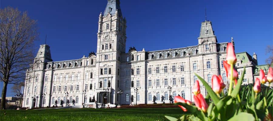 Visit Quebec Parliament building on your cruise from Quebec
