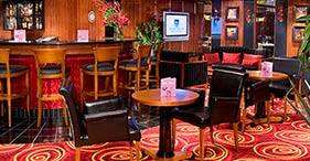 Norwegian Pearl cruise ship Star Bar with a 1920's gangster theme.