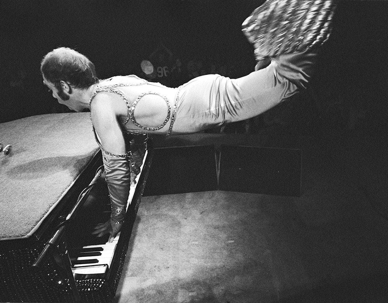 Elton John - Piano Flipping