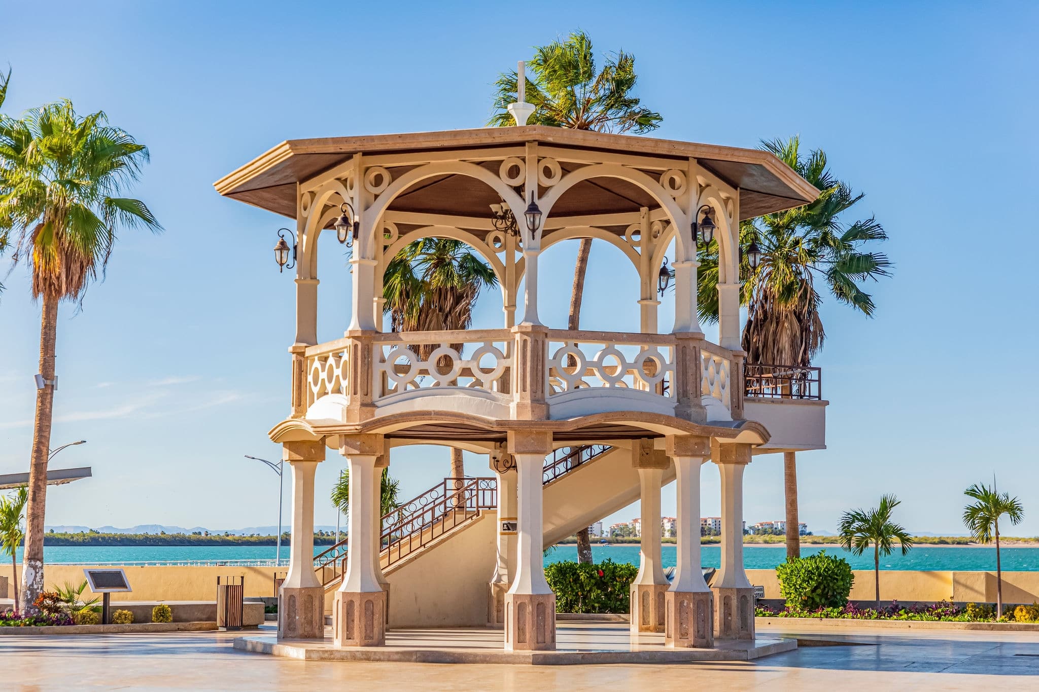 La paz, baja california sur, mexico. elevated viewing platform on the shore.