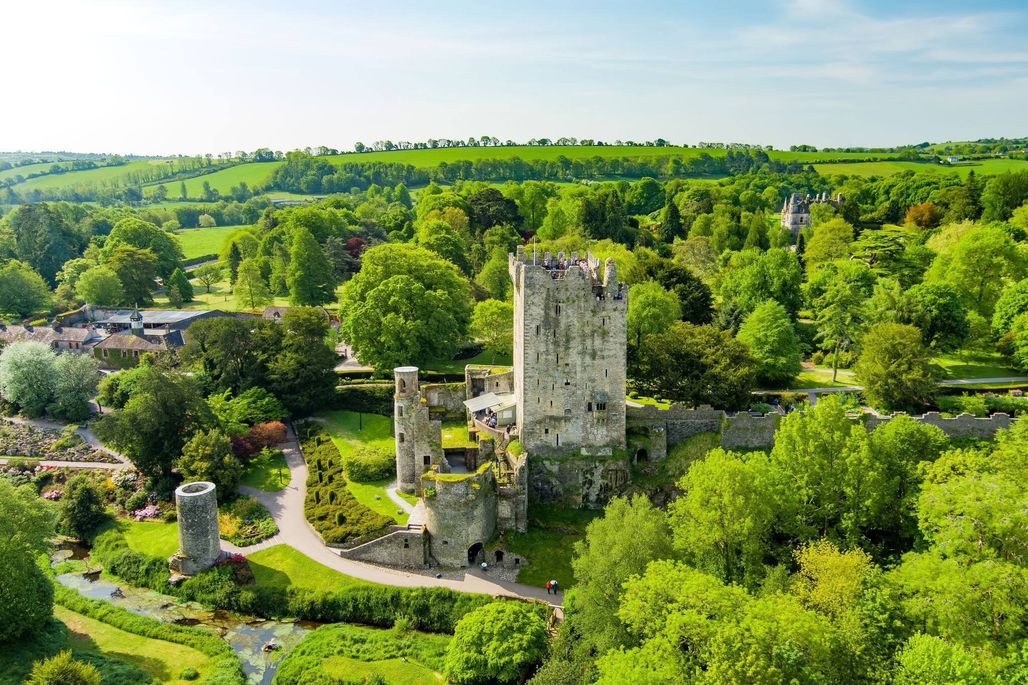 Blarney Castle, medieval stronghold in Blarney, near Cork, known for its legendary world-famous magical Blarney Stone aka Stone of Eloquence, and renowned awe Blarney Gardens. County Cork, Ireland.
