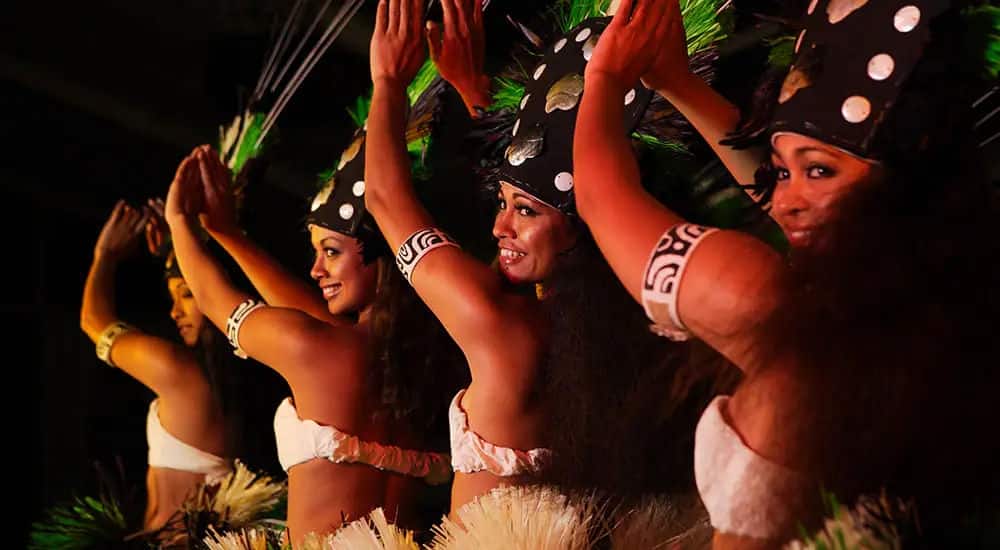 NCL-Hawaii-Cruise-Hula-Dancers-Blog