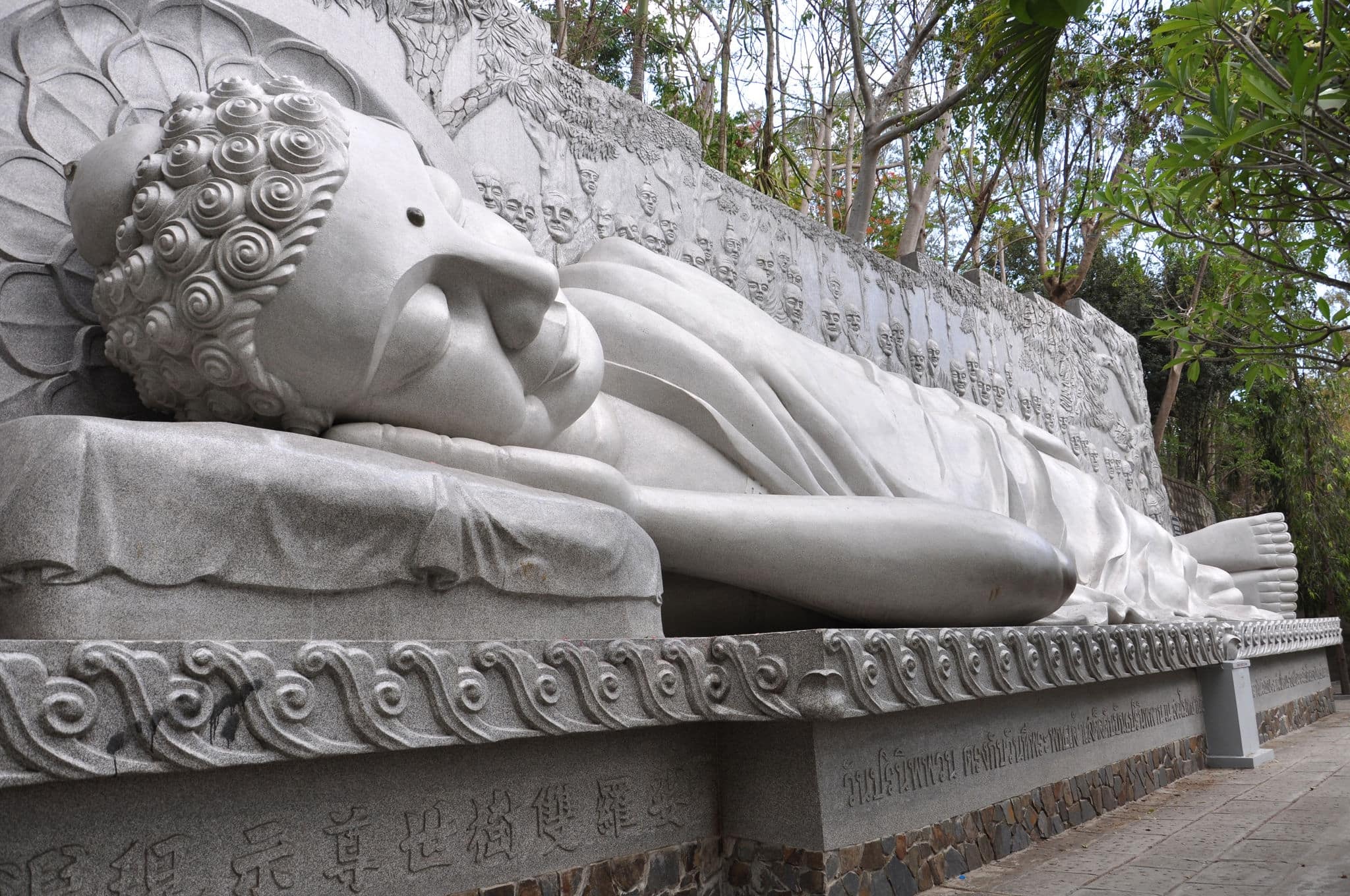 Sleeping  Buddha at the Long Son Pagoda in Nha Trang. Vietnam