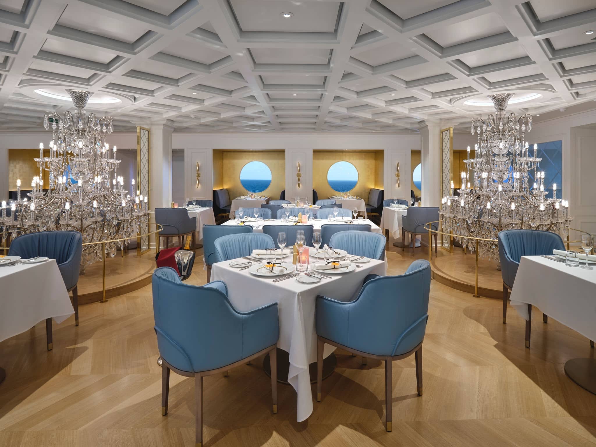 Le Bistro, Norwegian Prima