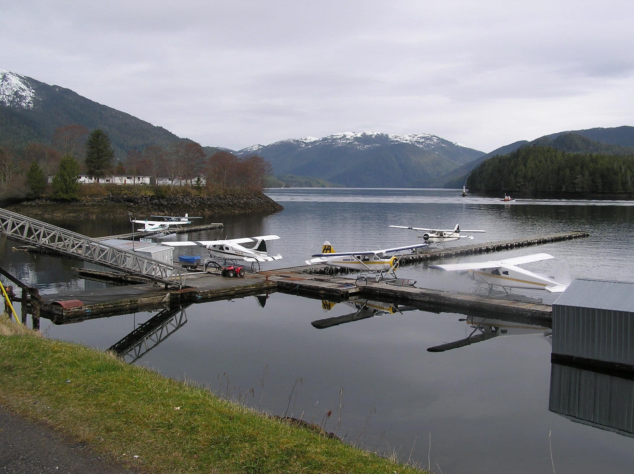 float plane dock