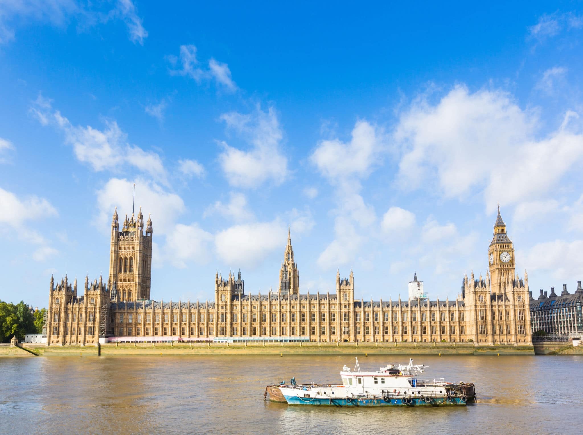 House of Parliament and Big Ben in London