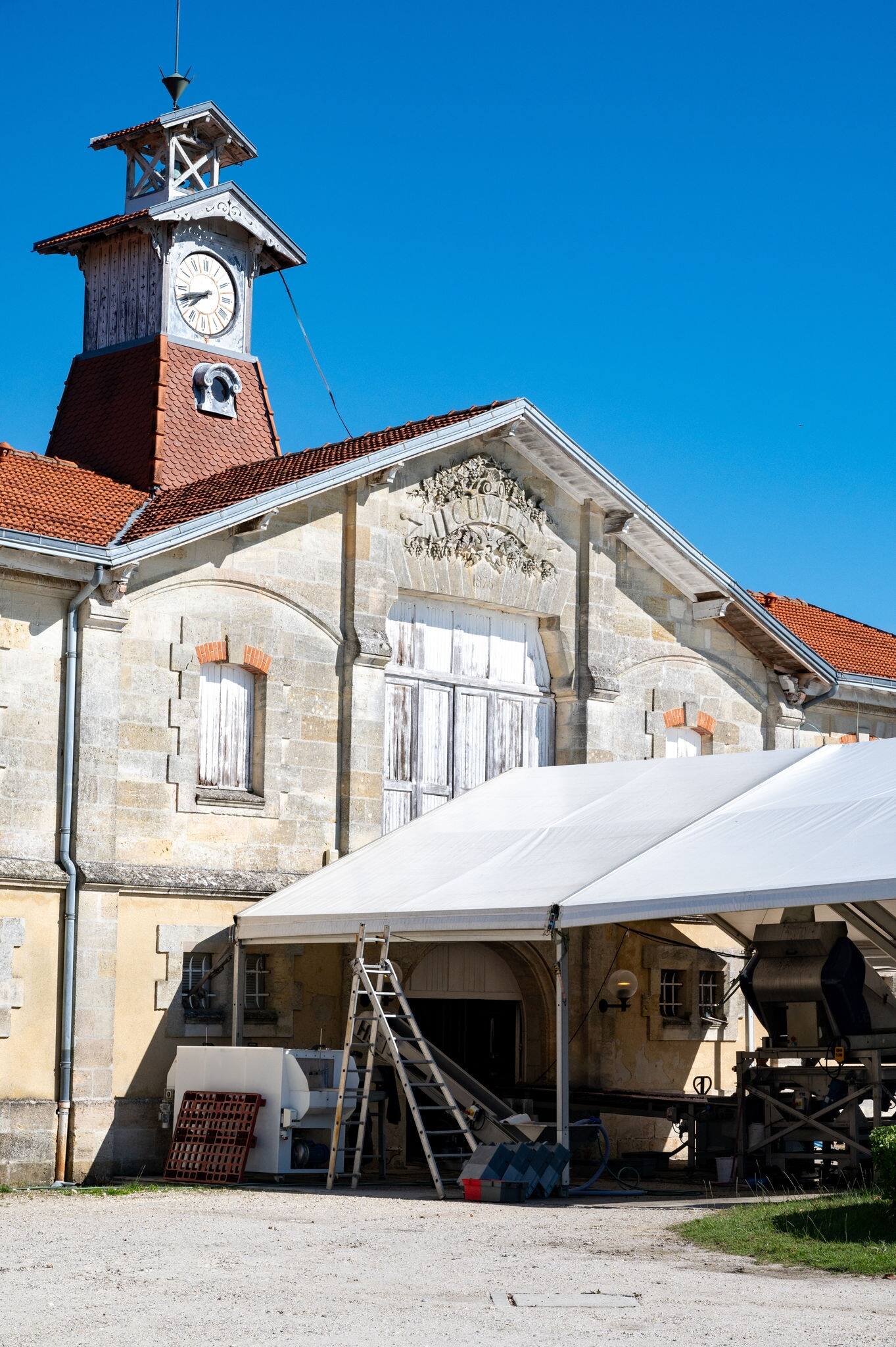 Views of typical wine domain or chateau in Haut-Medoc red wine making region, Pauillac village, Bordeaux, left bank of Gironde Estuary, France