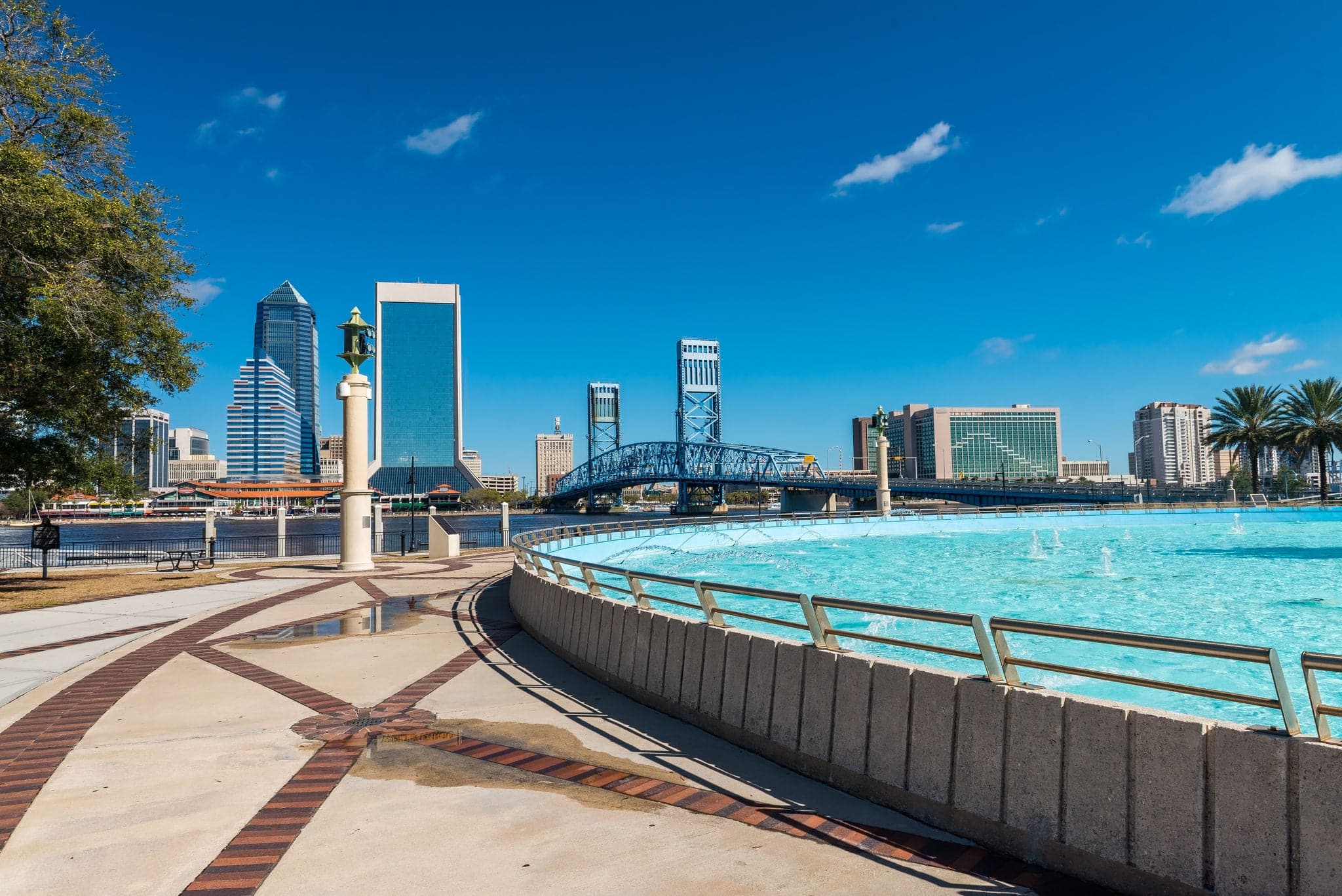 Jacksonville skyline and fountain, Florida.