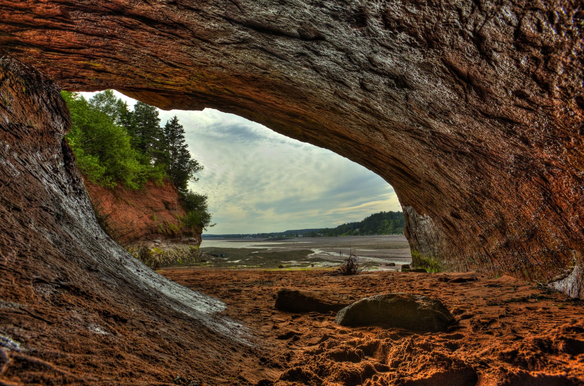 Image of caves and coastal features at low tide of the Bay of Fundy at St. Martins, New Brunswick, Canada.