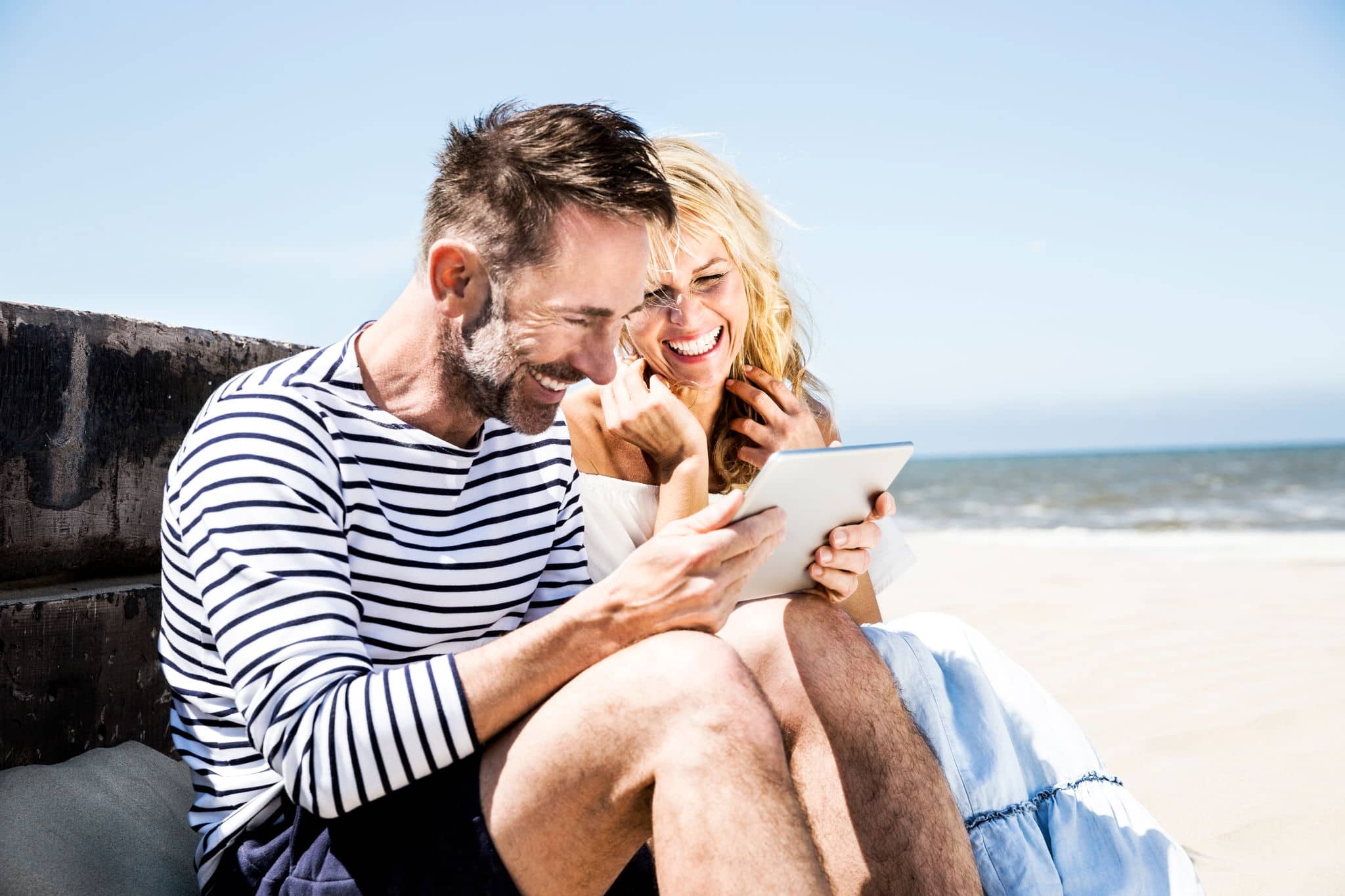 NCL-Lifestyle-Cruise-Couple-Happy