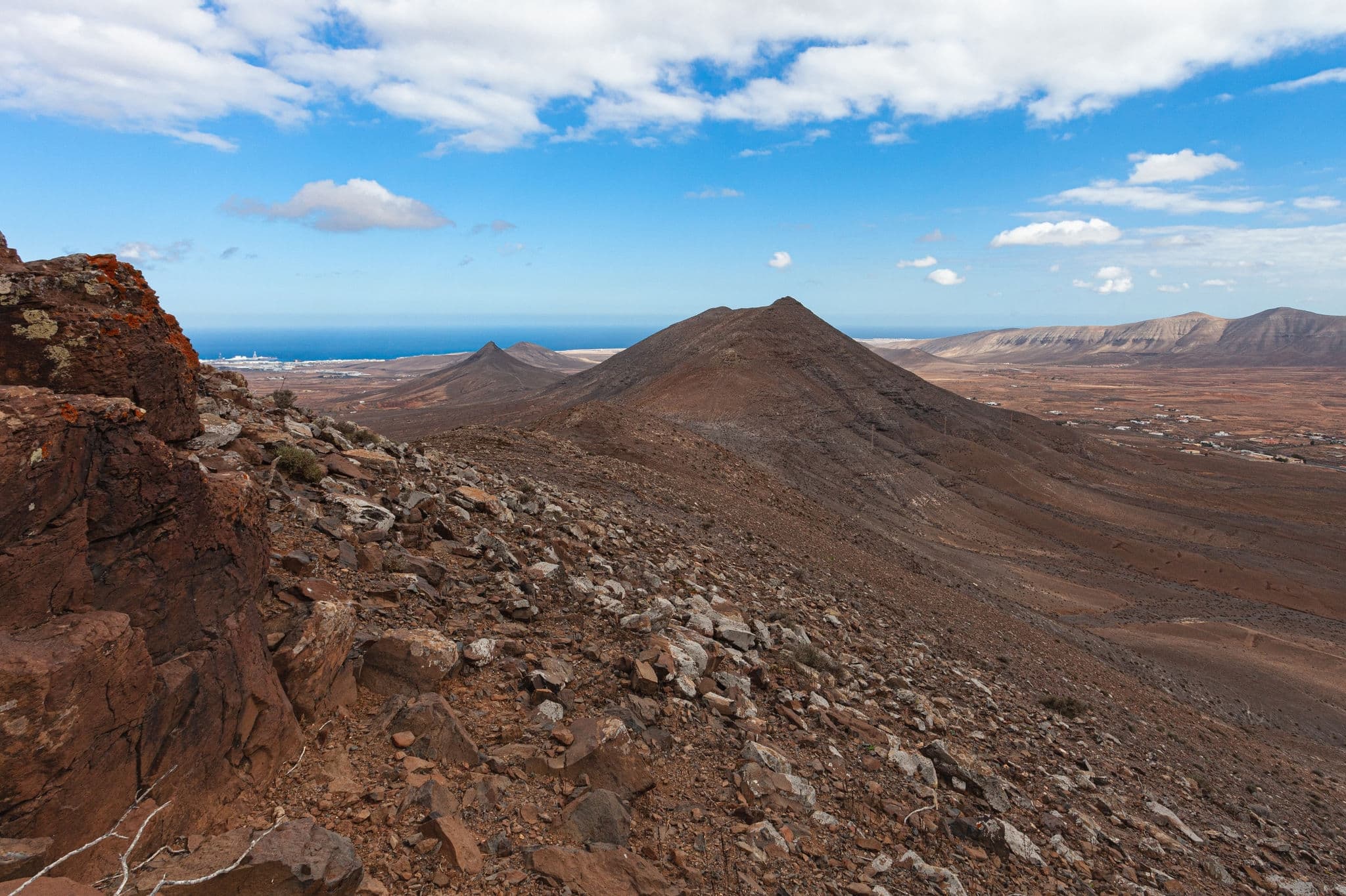 volcanic landscape of the municipality of Puerto del Rosario