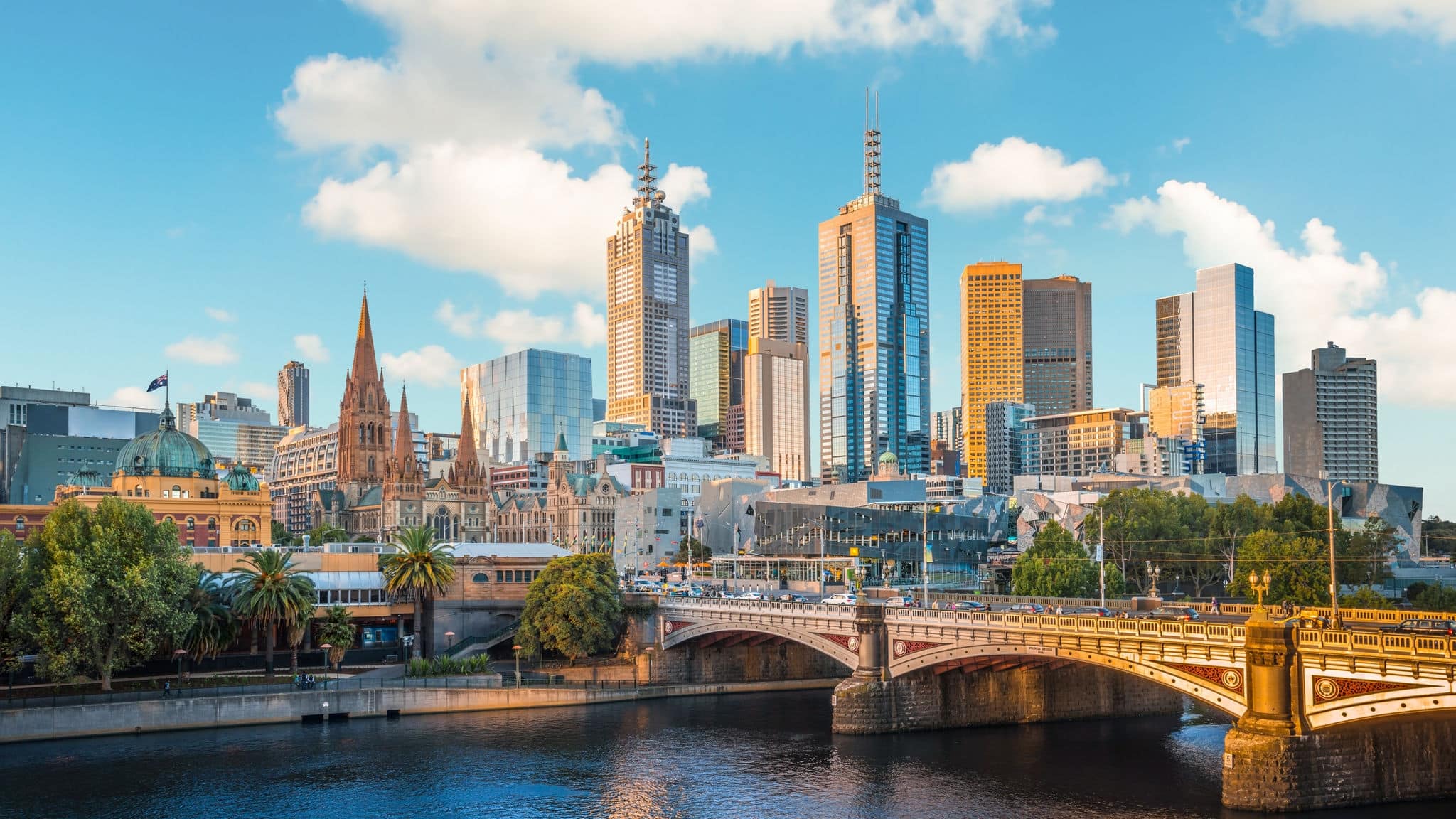 Panoramic view of Melbourne and the Princess Bridge in the evening. Australia