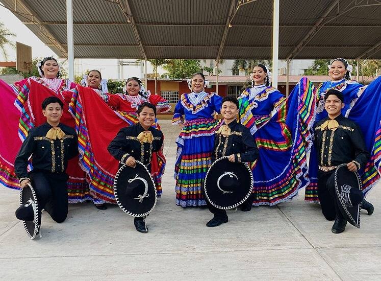 Ahuiliztli Folkloric Ballet Company