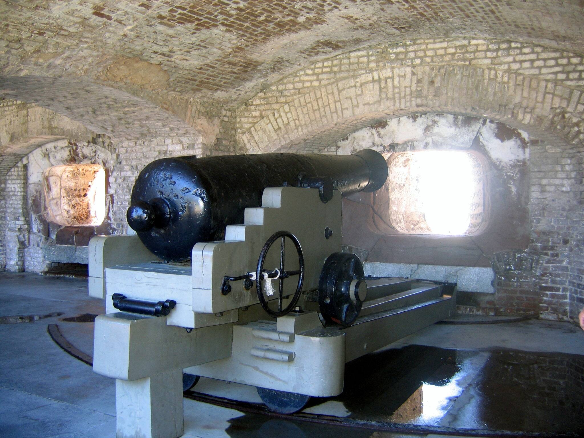 cannon inside fort sumter