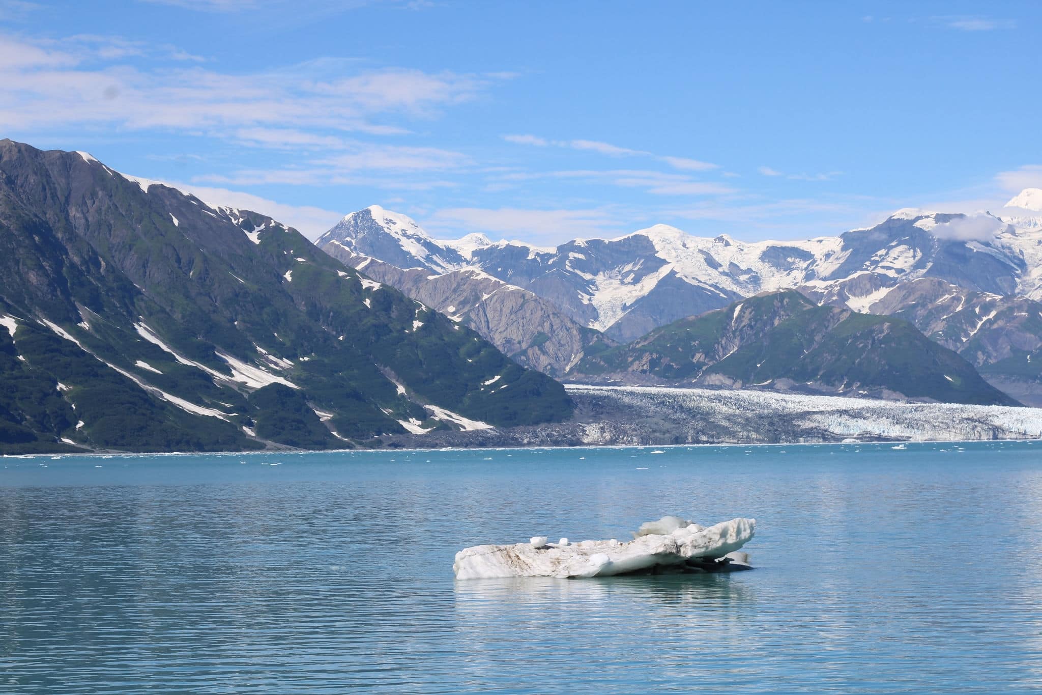 Beautiful glacier picture taken heading towards the Hubbard Glacier in Alaska