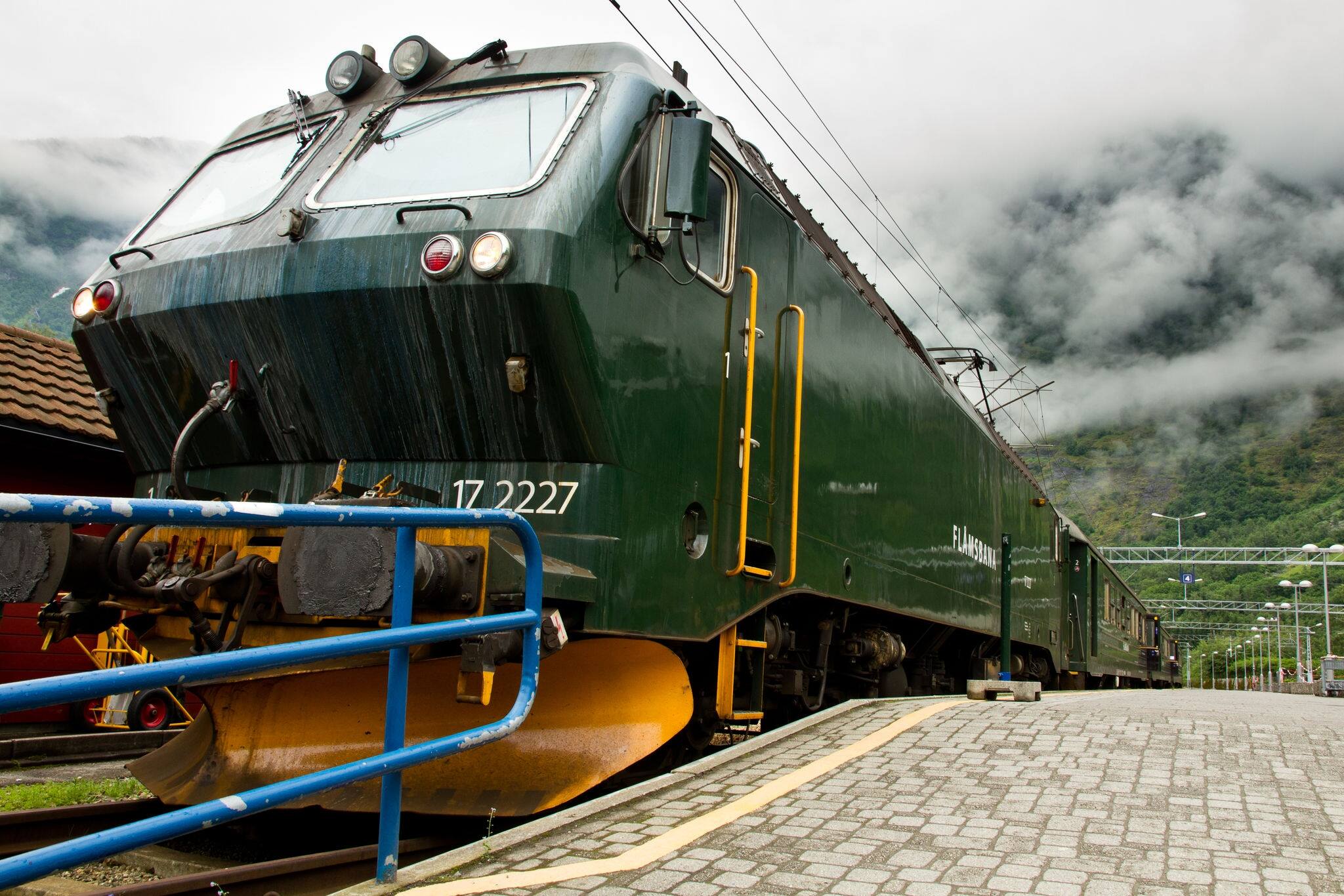 NCL-FLÅM-CRUISE-FUNFACTS-TRAIN.JPG Flamsbahn in Flam