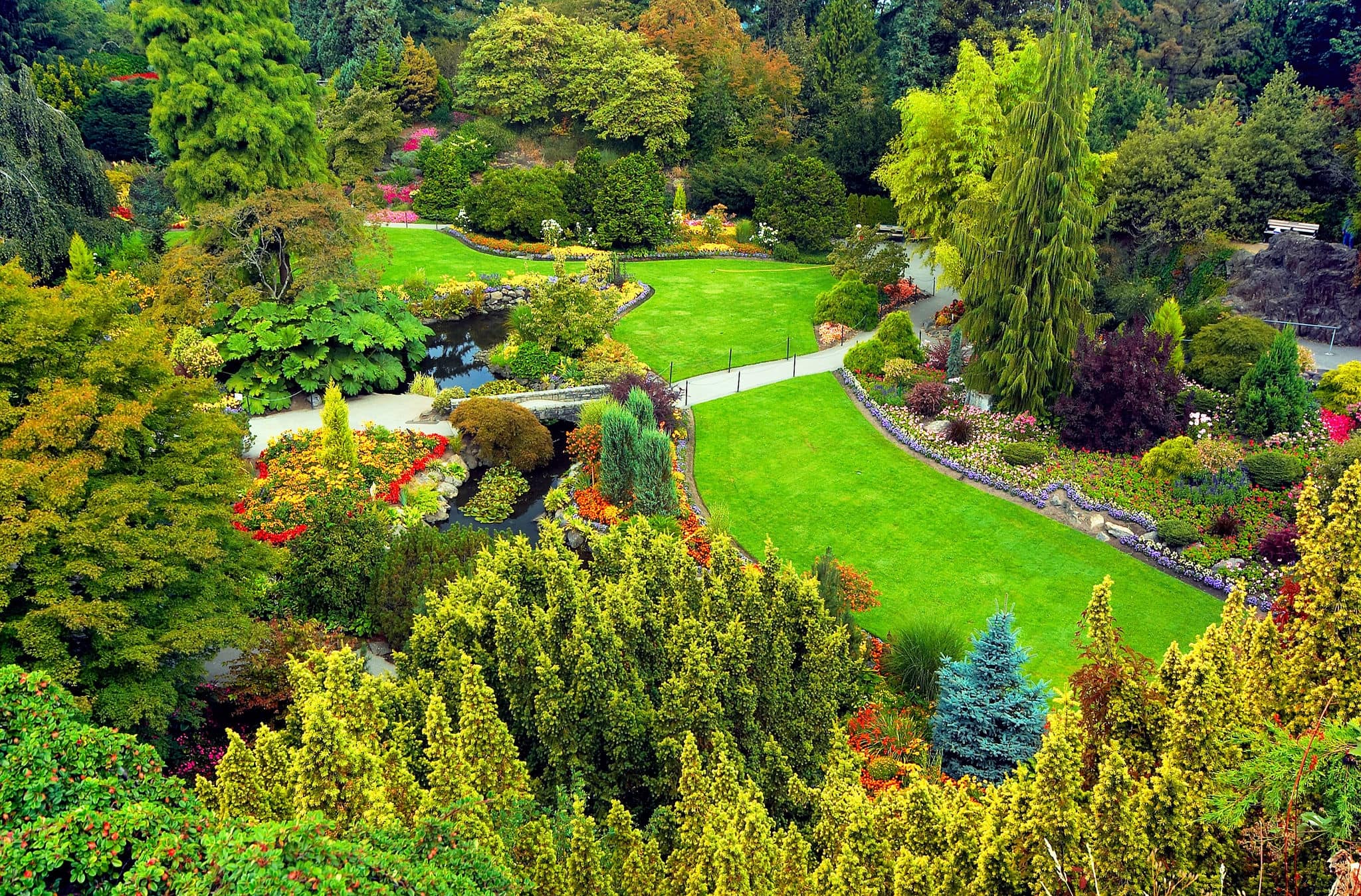 Overview of Vancouver Queen Elizabeth Park. More with keyword group14h