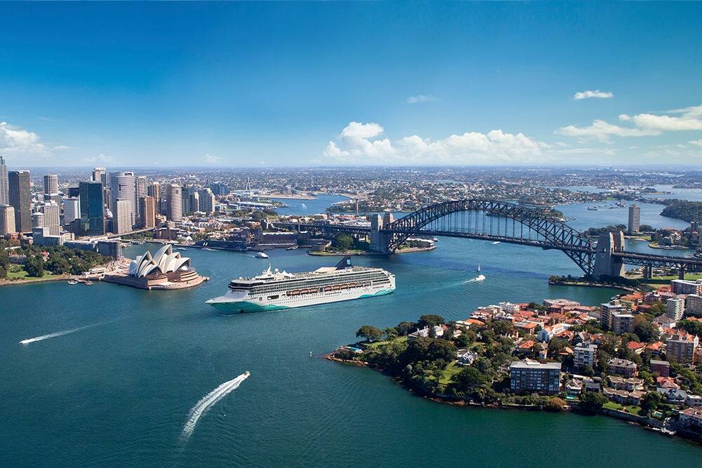 Sydney Opera House, Australia.