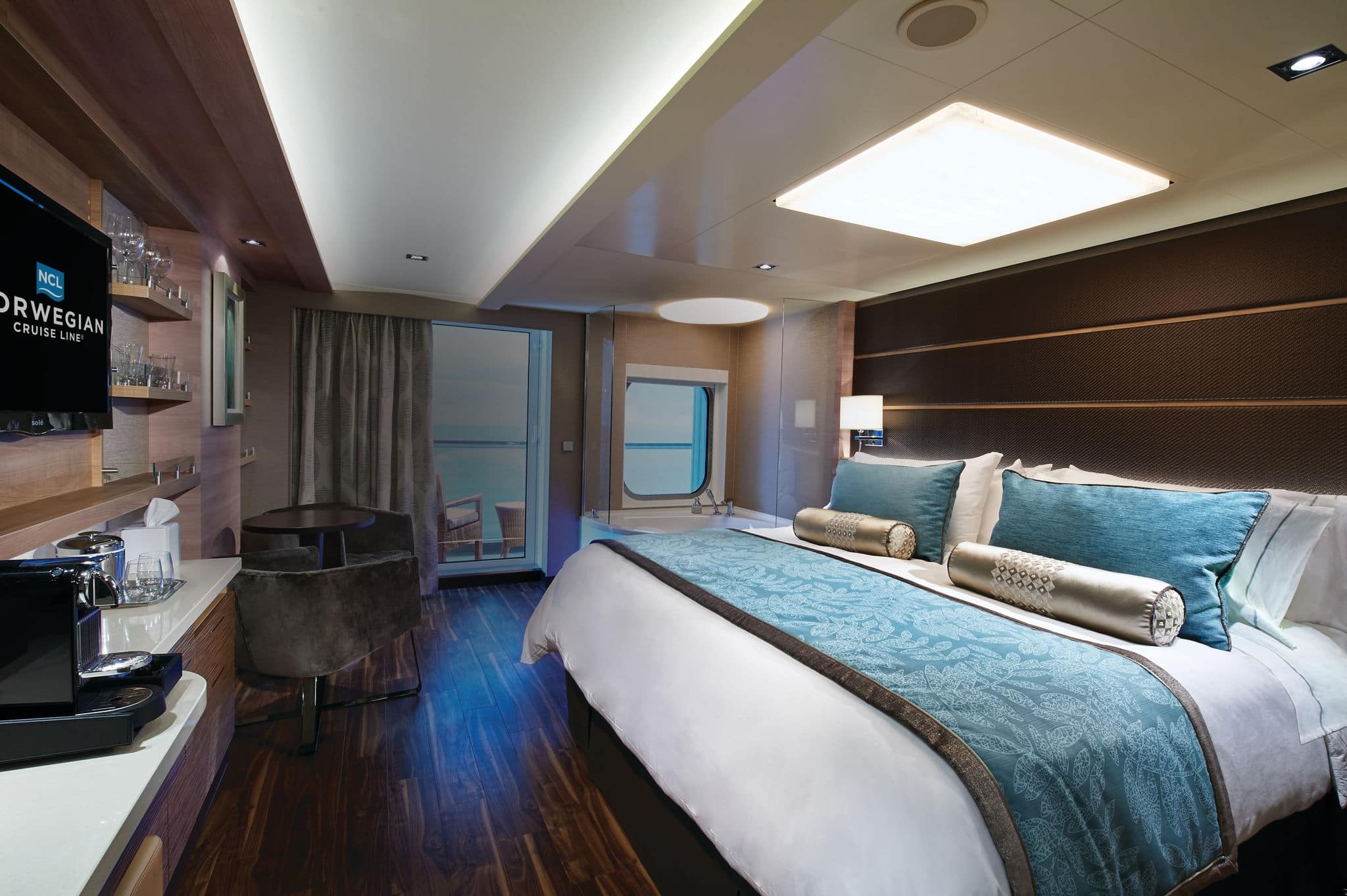 The Haven Penthouse Suite with Balcony