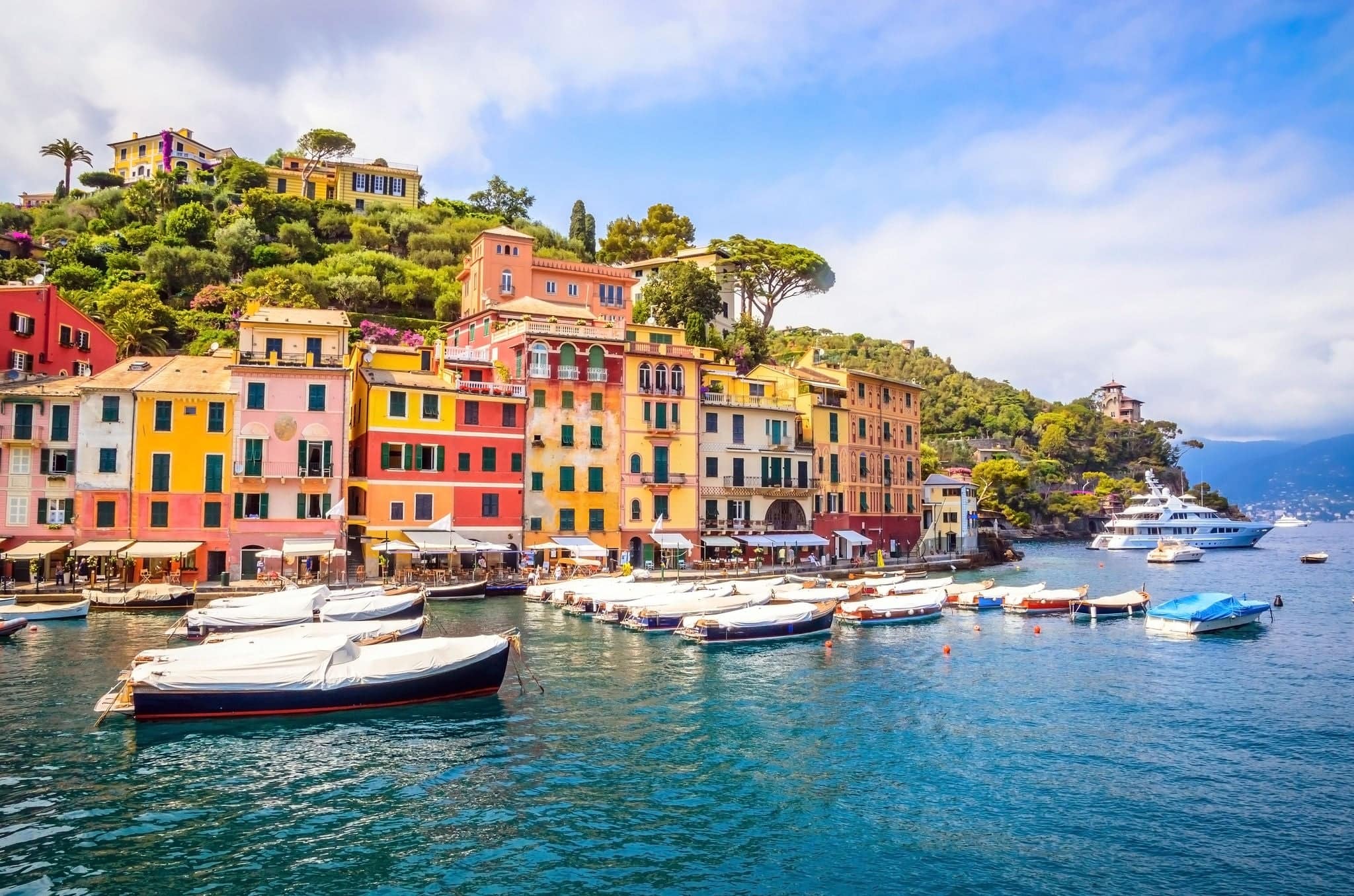 Beautiful bay with colorful houses in Portofino,  Liguria, Italy