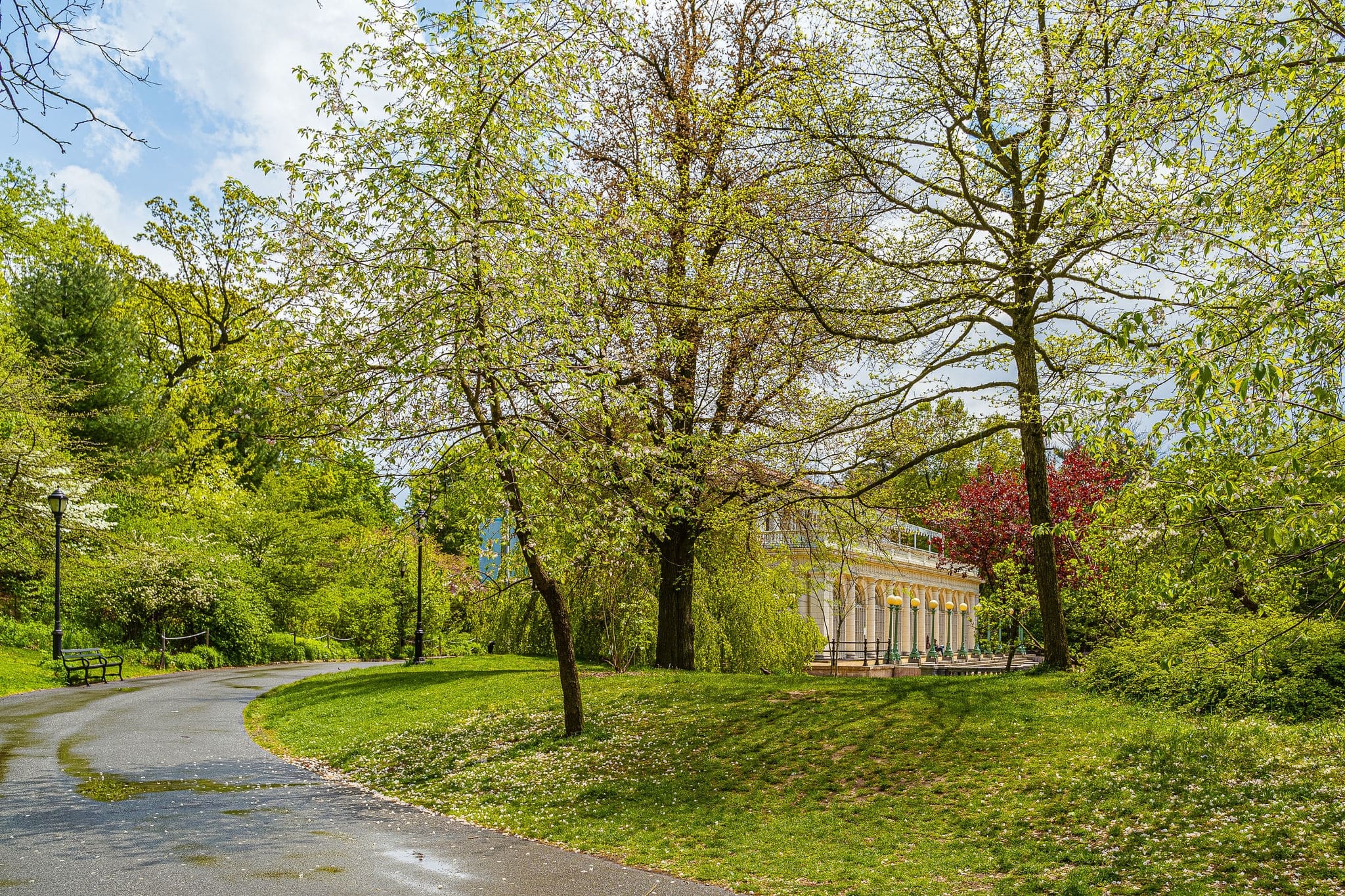 Prospect park, Brooklyn NY May 11, 2020, Brooklyn, New York City. People Keeping Their Social Distance, Because Of The Covid19 Pandemic, Prospect Park Boathouse Audubon Center