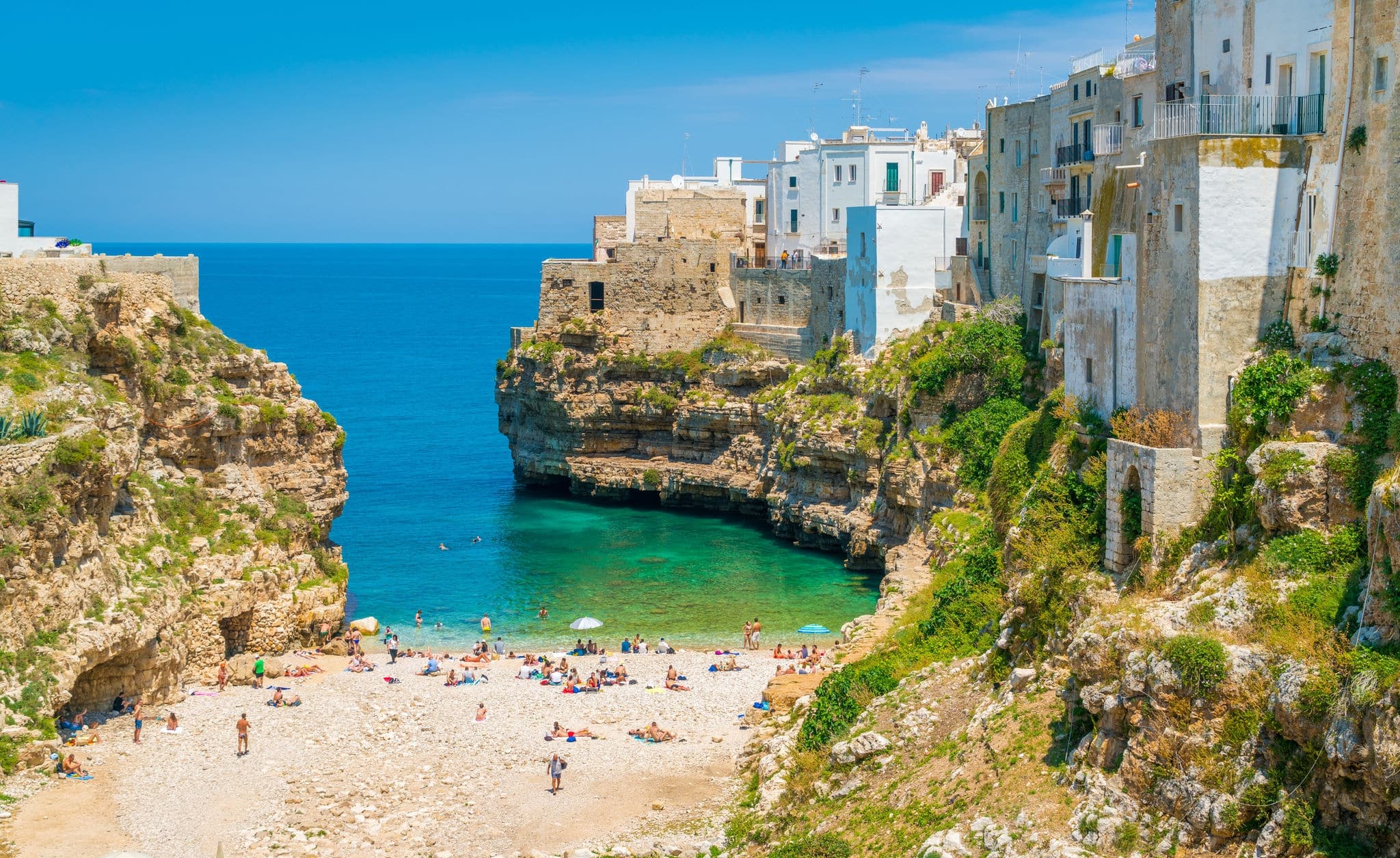 Scenic sight in Polignano a Mare, Bari Province, Apulia (Puglia), southern Italy.