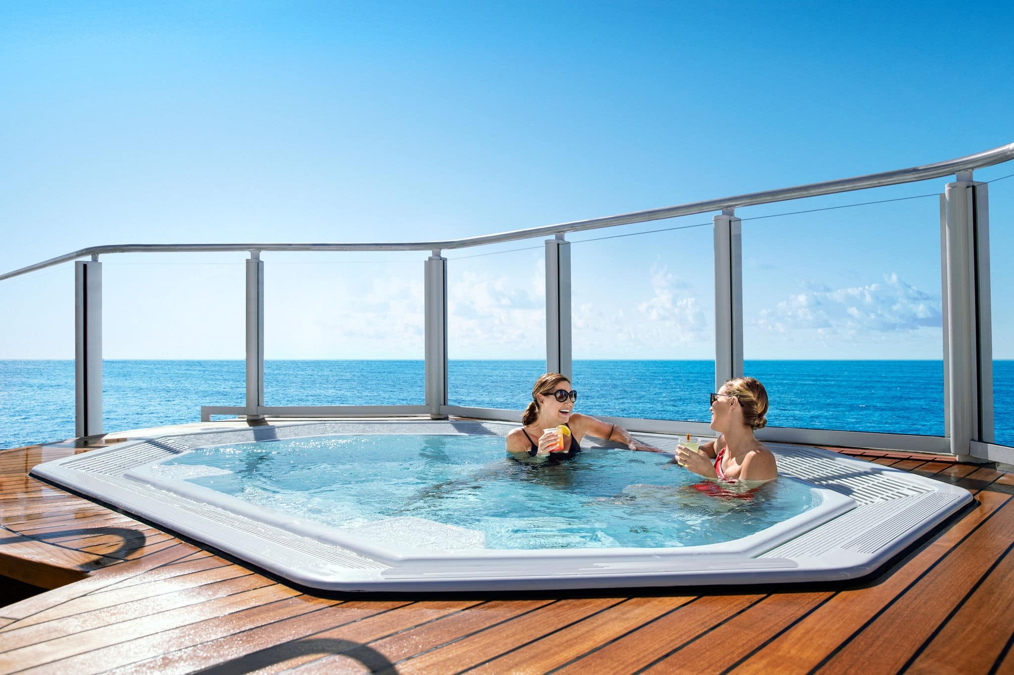 NCL-Lifestyle-Cruise-Encore-Vibe-Beach-Club