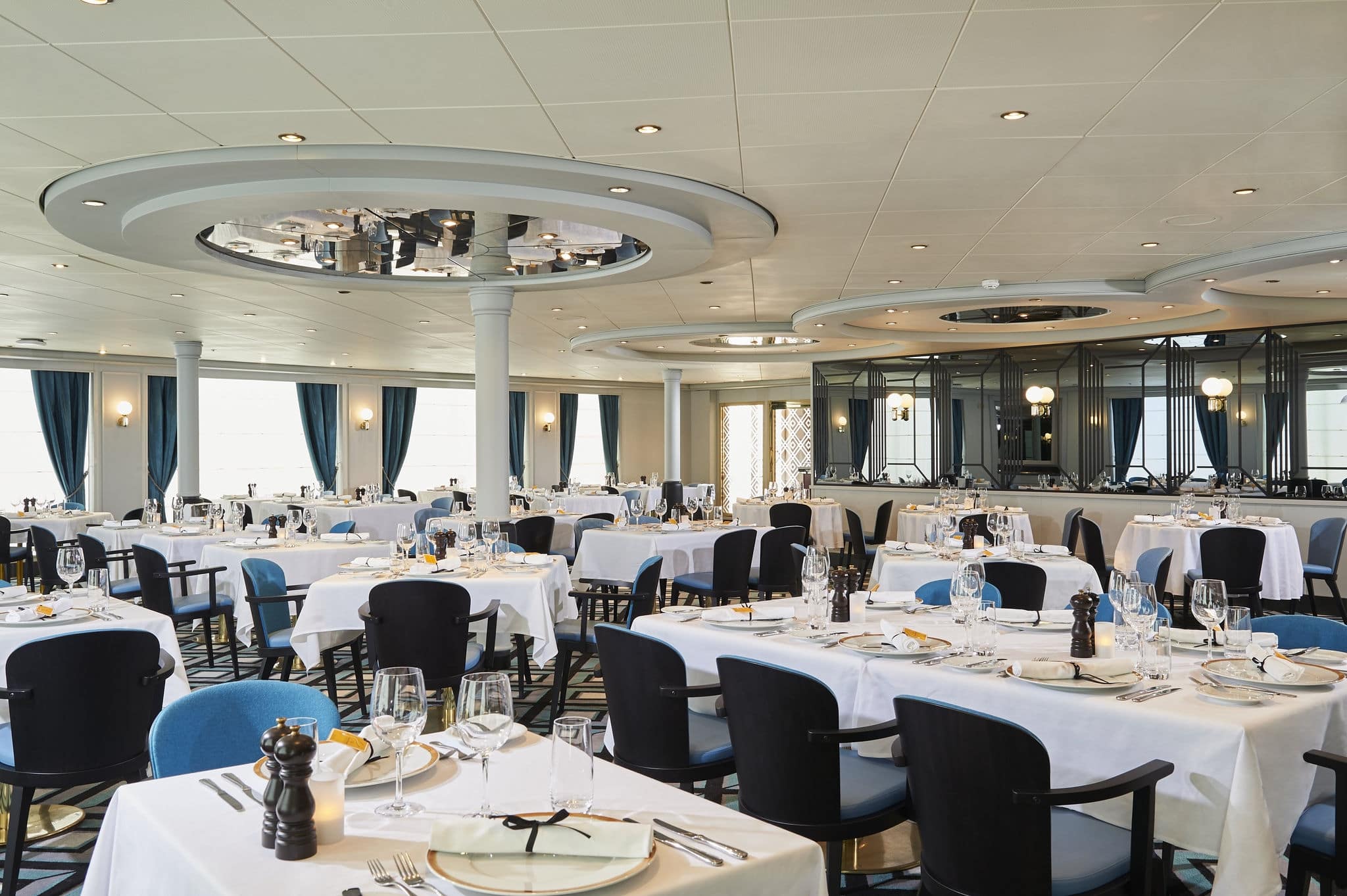 NCL Sun Dining Le Bistro