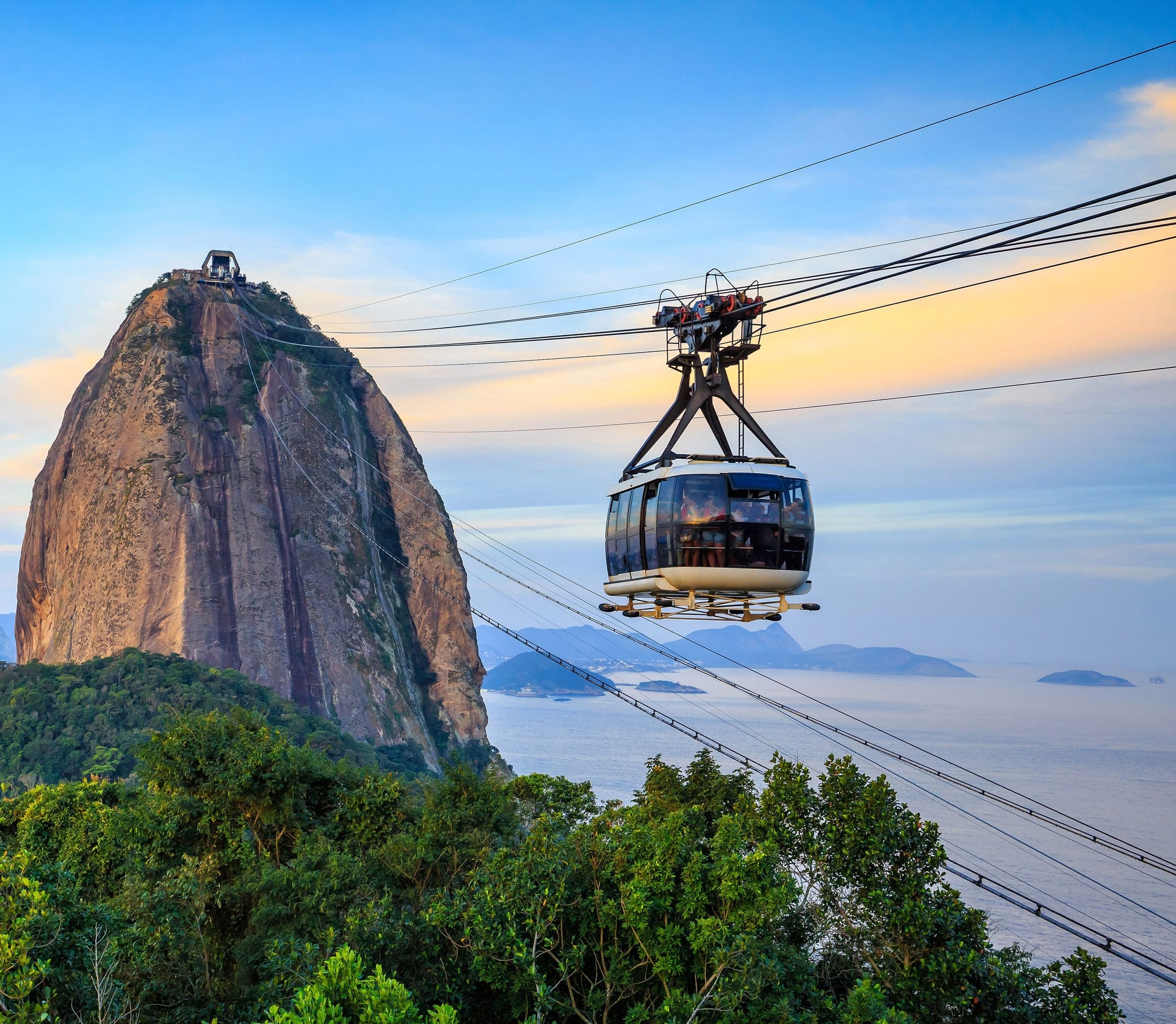 Cable car and Sugar Loaf mountain in Rio de Janeiro