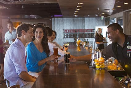 Bares y salones del Escape