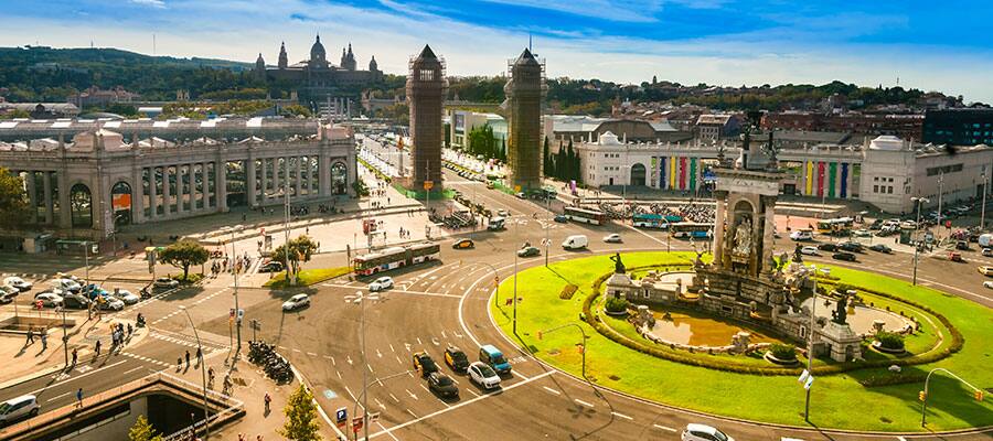 Crucero a Placa de Espanya
