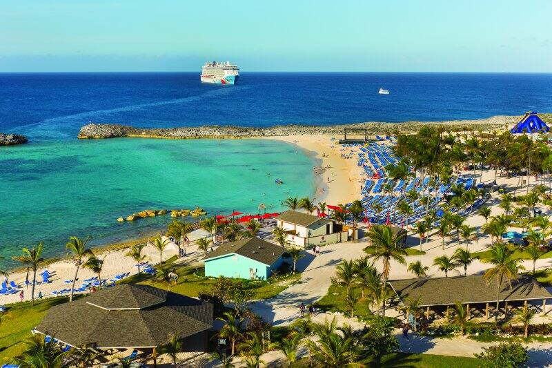 The Best Time to Cruise to The Bahamas | NCL Travel Blog