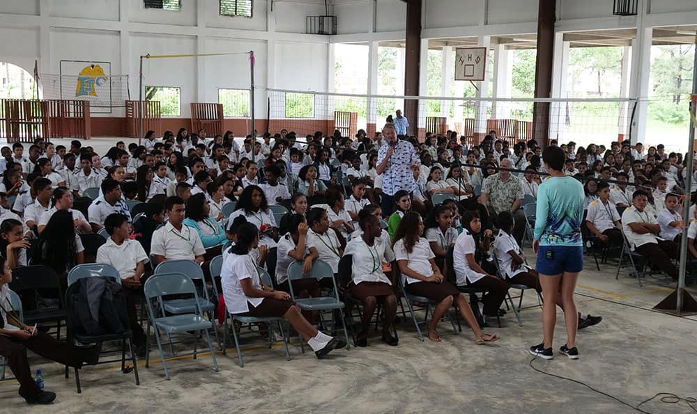 Guy Harvey Visits School in Belize