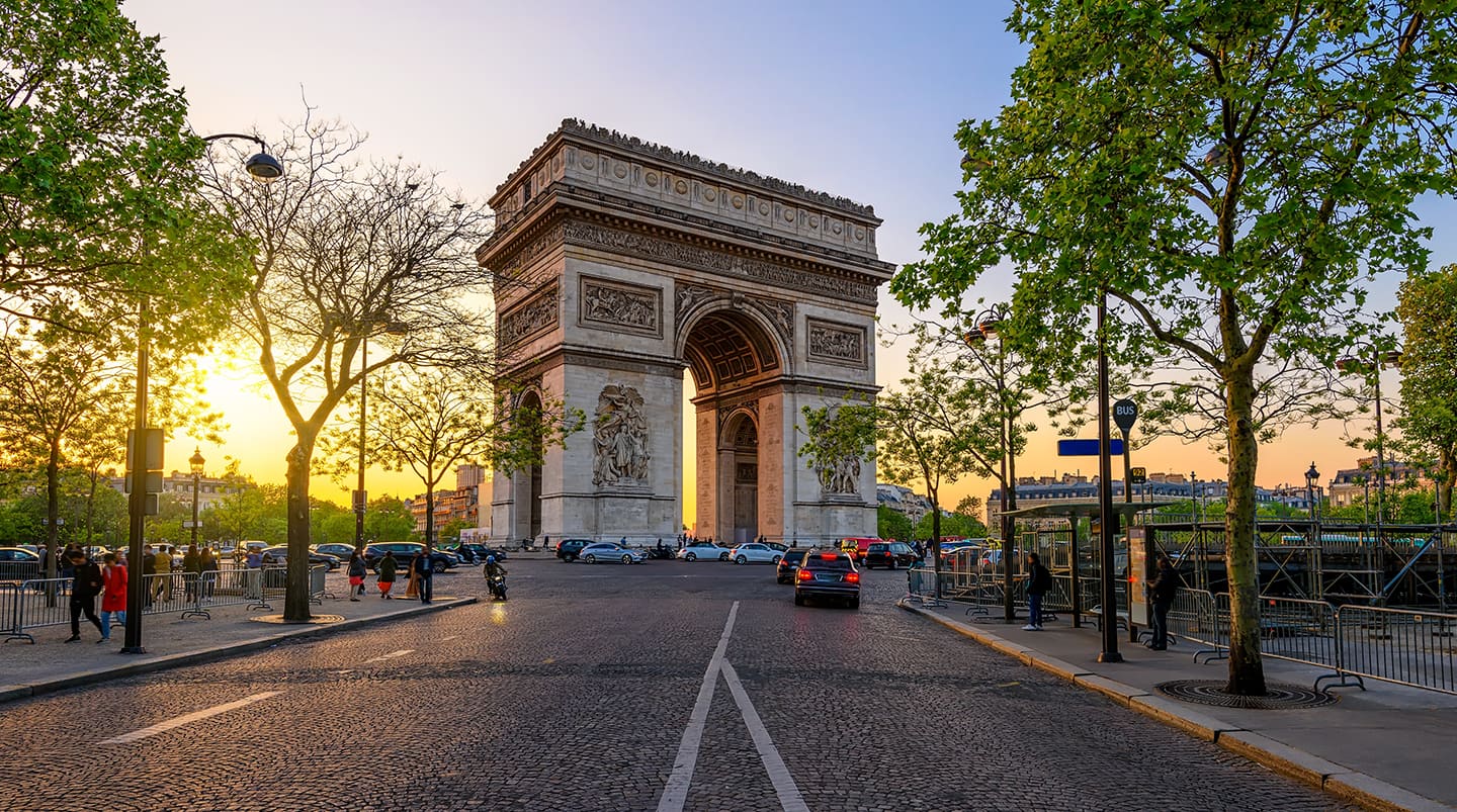 11-day Europe from London : France, Scotland & Ireland