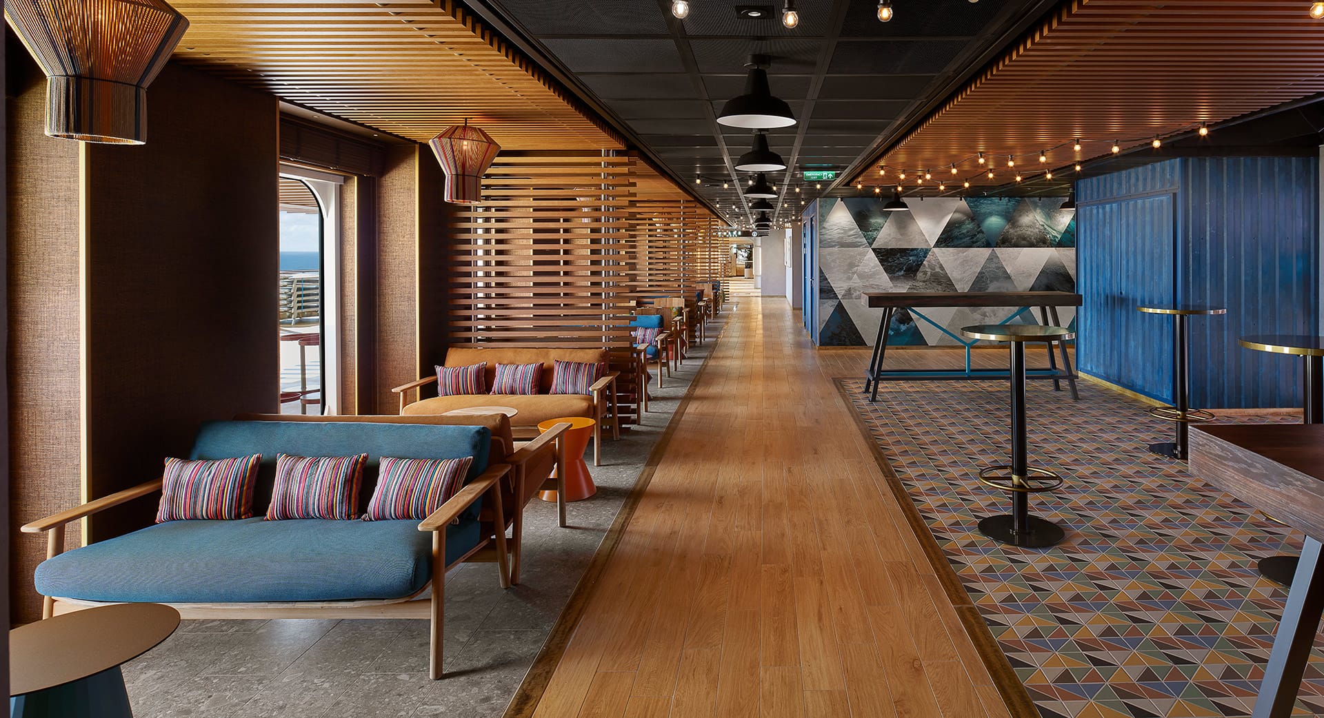 DINING_PRIMA.The-Local-Bar-and-Grill