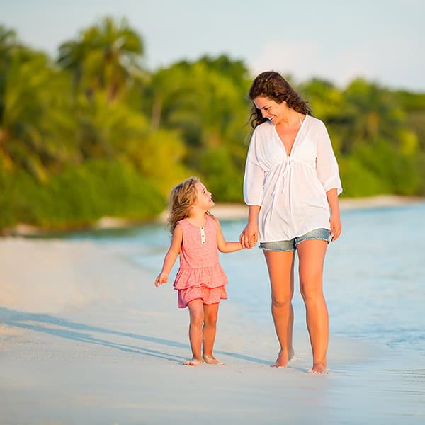 Take a Family cruise on the Leading Line for Caribbean Cruises.