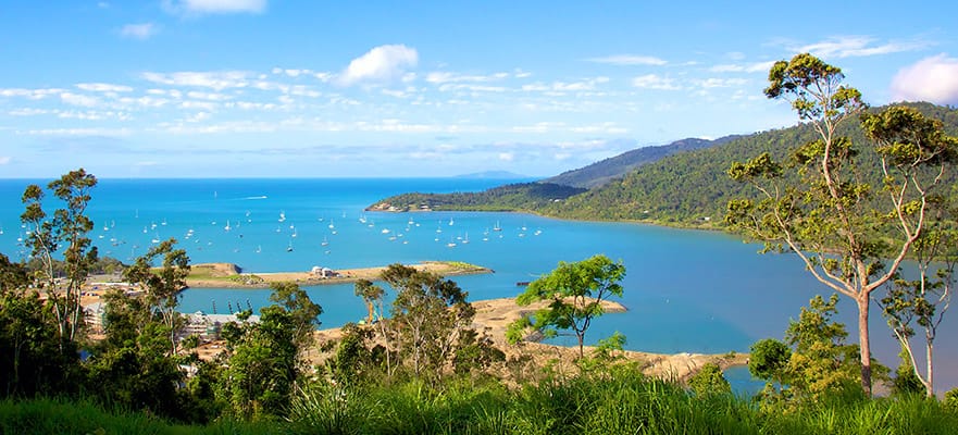 13-Day Australia from Sydney to Bali: Brisbane, Komodo, Darwin & Cairns