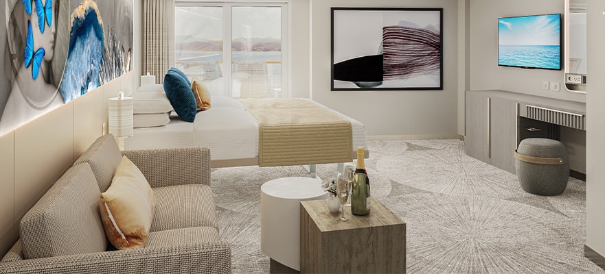 Forward-Facing Club Balcony Suite with Large Balcony floor plan