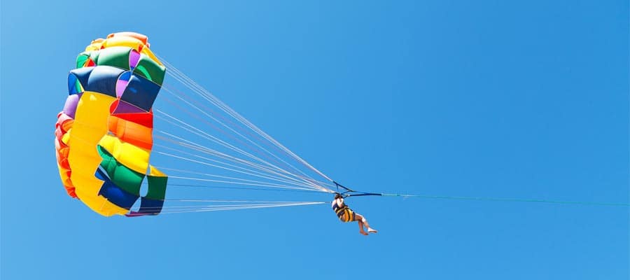 Le parachute ascensionnel lors de votre croisière sur le canal du Panama