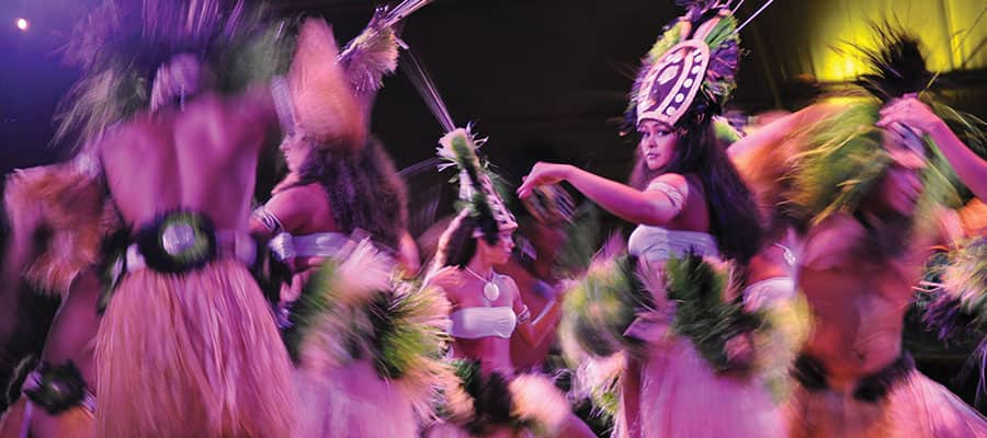 Hawaii Cruise Vacations - Best Luau Show