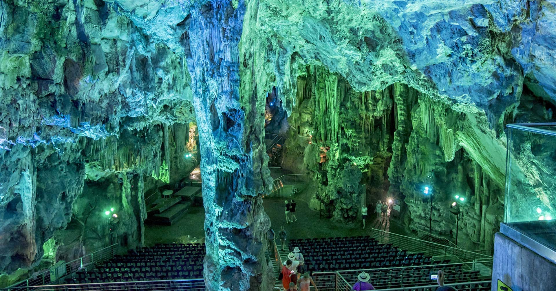 Passeio a pé por Upper Rock 