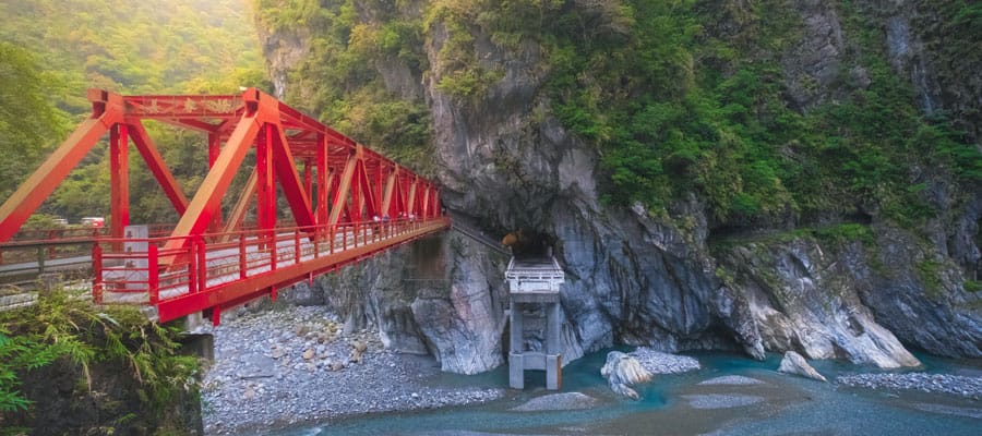 Explore the gorges of Taroko National Park.