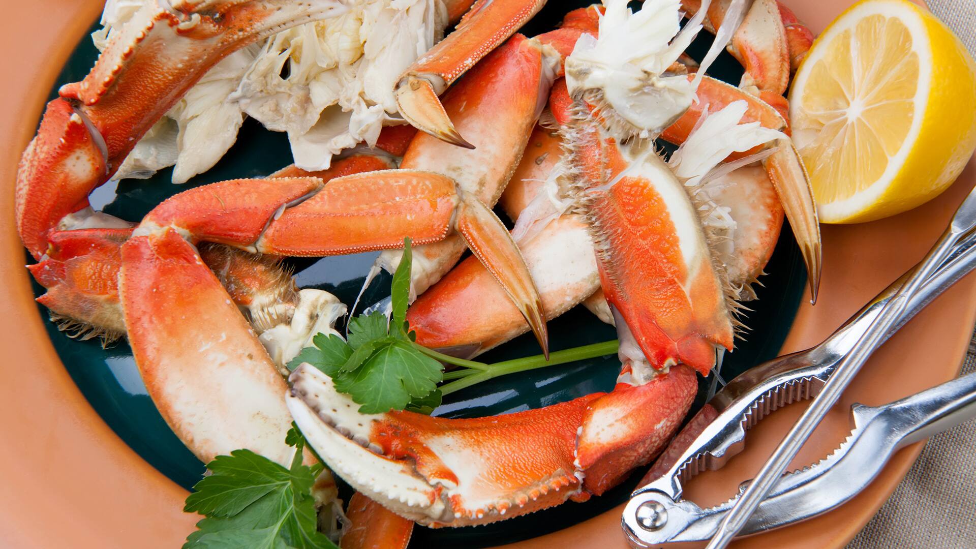 Ketchikan (Ward Cove), Alaska World Famous Inlet Lodge Crab