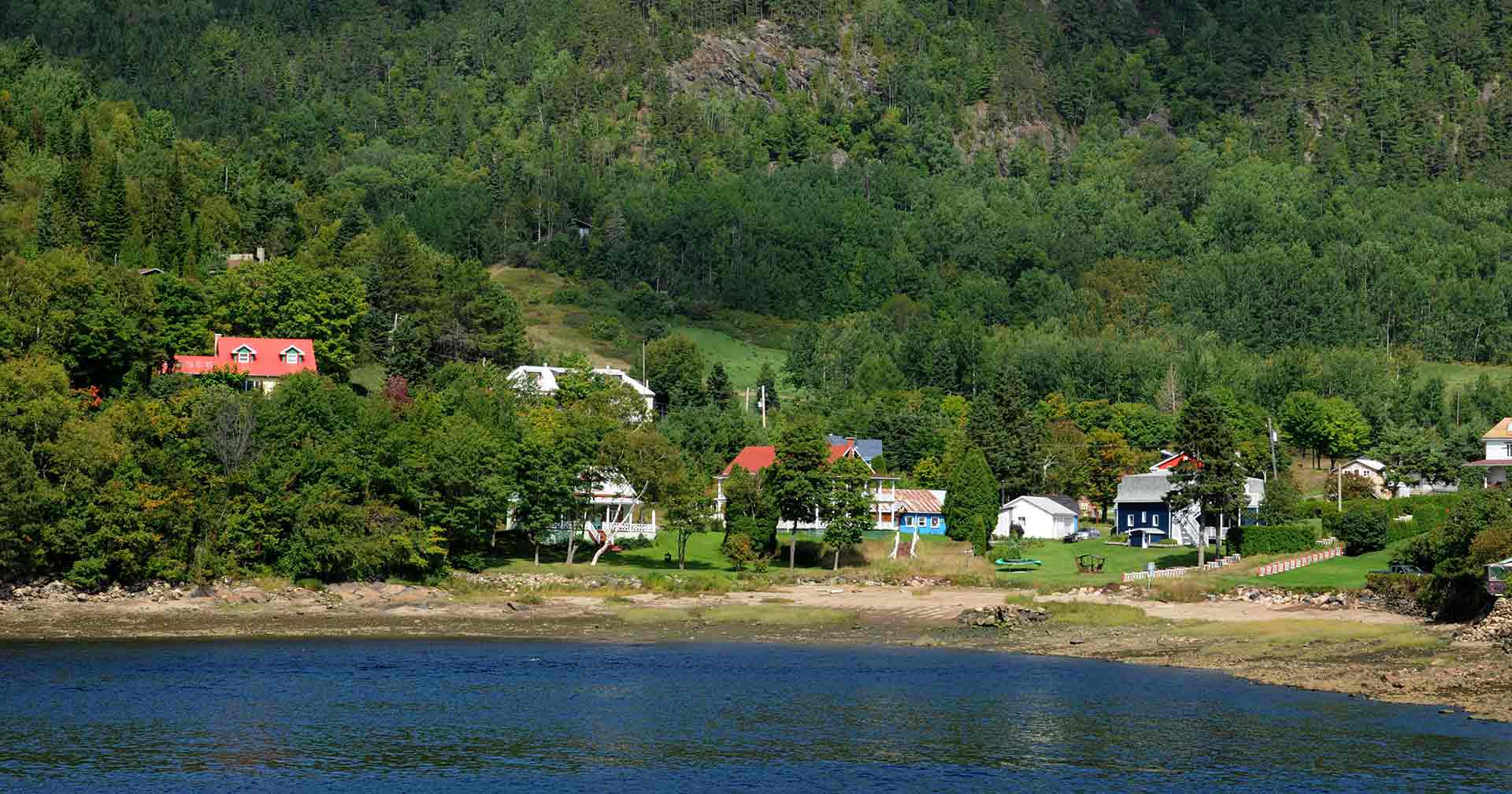 Saguenay (La Baie), Québec Discover the Fjord Secrets Excursion Norwegian Cruise Line