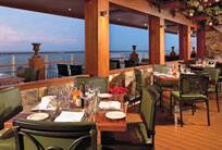 皆で楽しむたっぷりのお料理