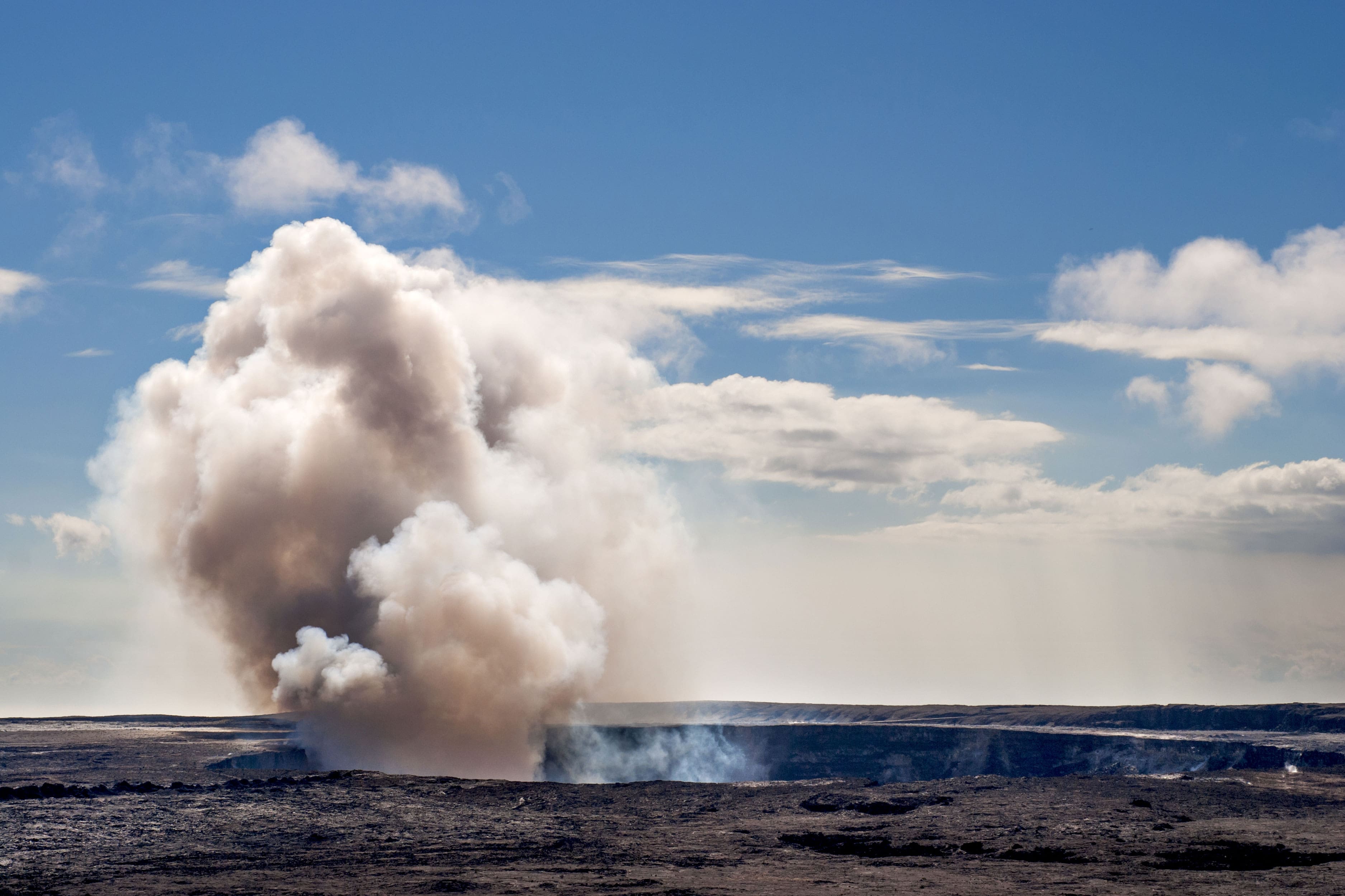 Maravíllate con los volcanes en Hawái