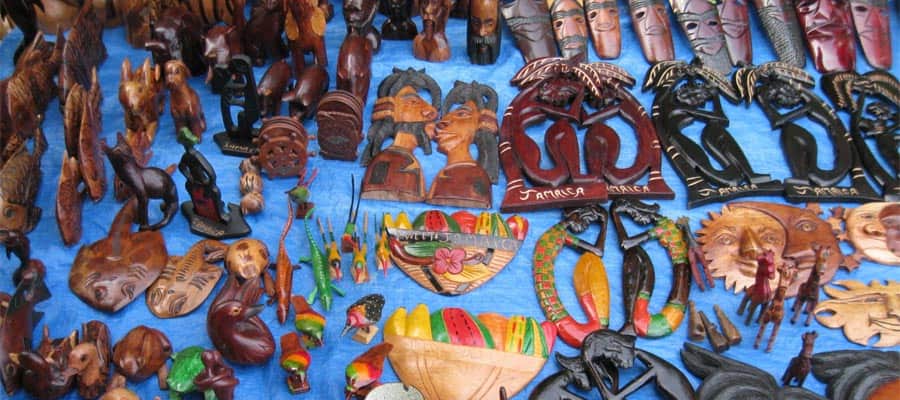 Suvenires artesanais de Ocho Rios em cruzeiros no Caribe