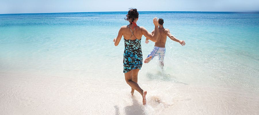 Praias das Ilhas da Baía de Roatán em seu cruzeiro no Caribe