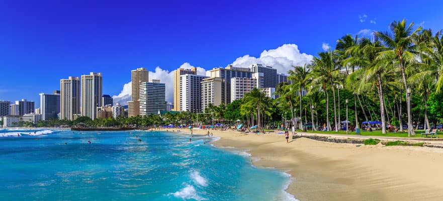 Pride of America Group Space on May 18 2024, 7 Day Hawaiian Islands Cruise 3 /sites/default/files/Ports_HNL_MW_881x400.jpg