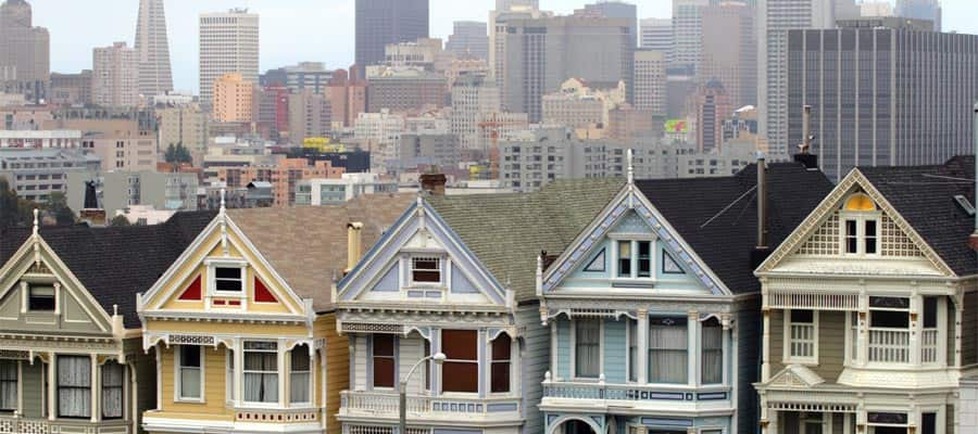 Painted Ladies auf einer Kreuzfahrt nach San Francisco